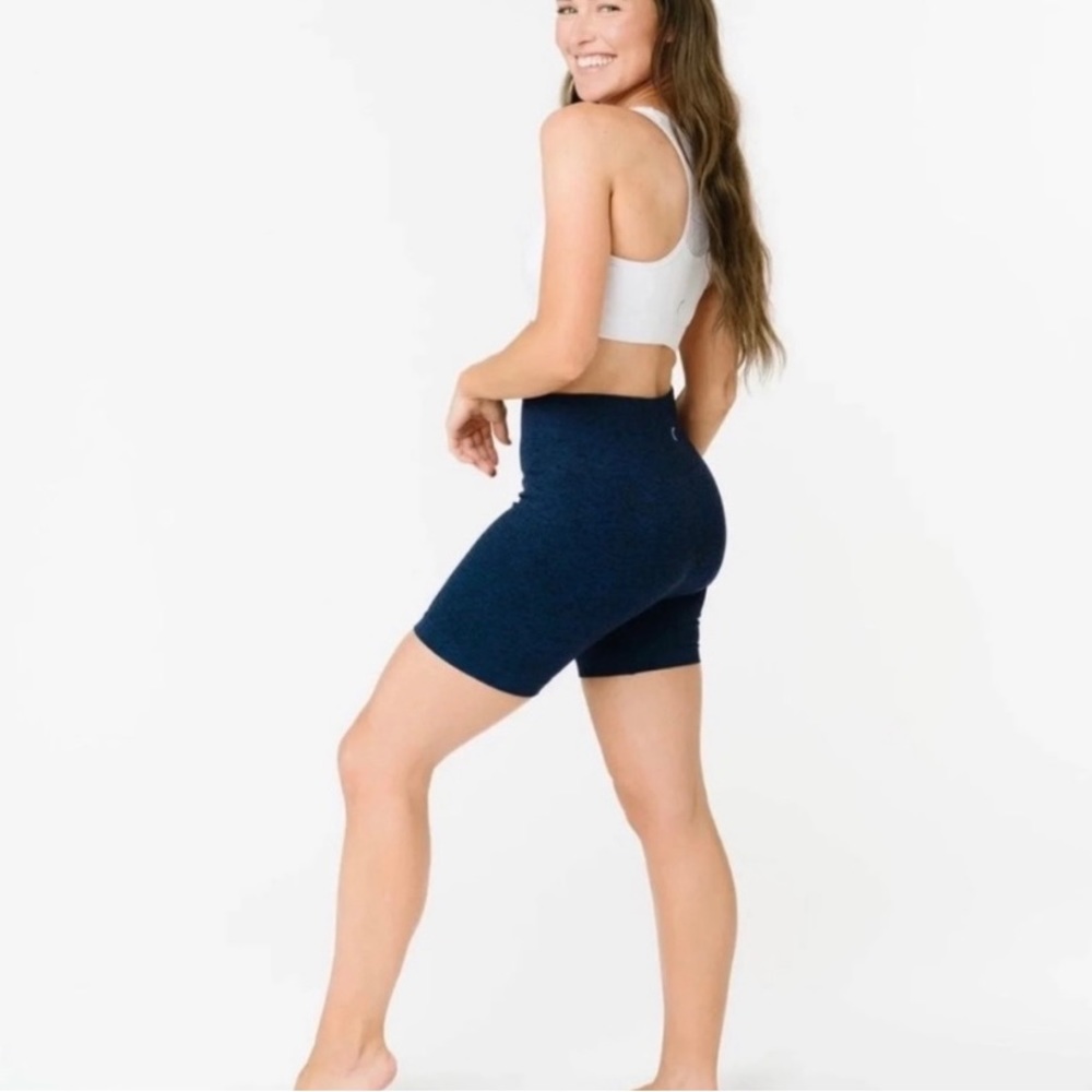 Zyia Active Seamless Hustle Shorts - NWT